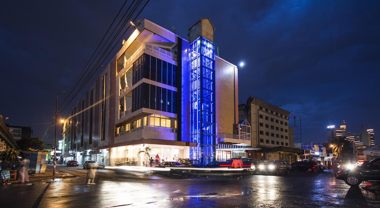 Leon Hotel Kinshasa Eksteriør billede