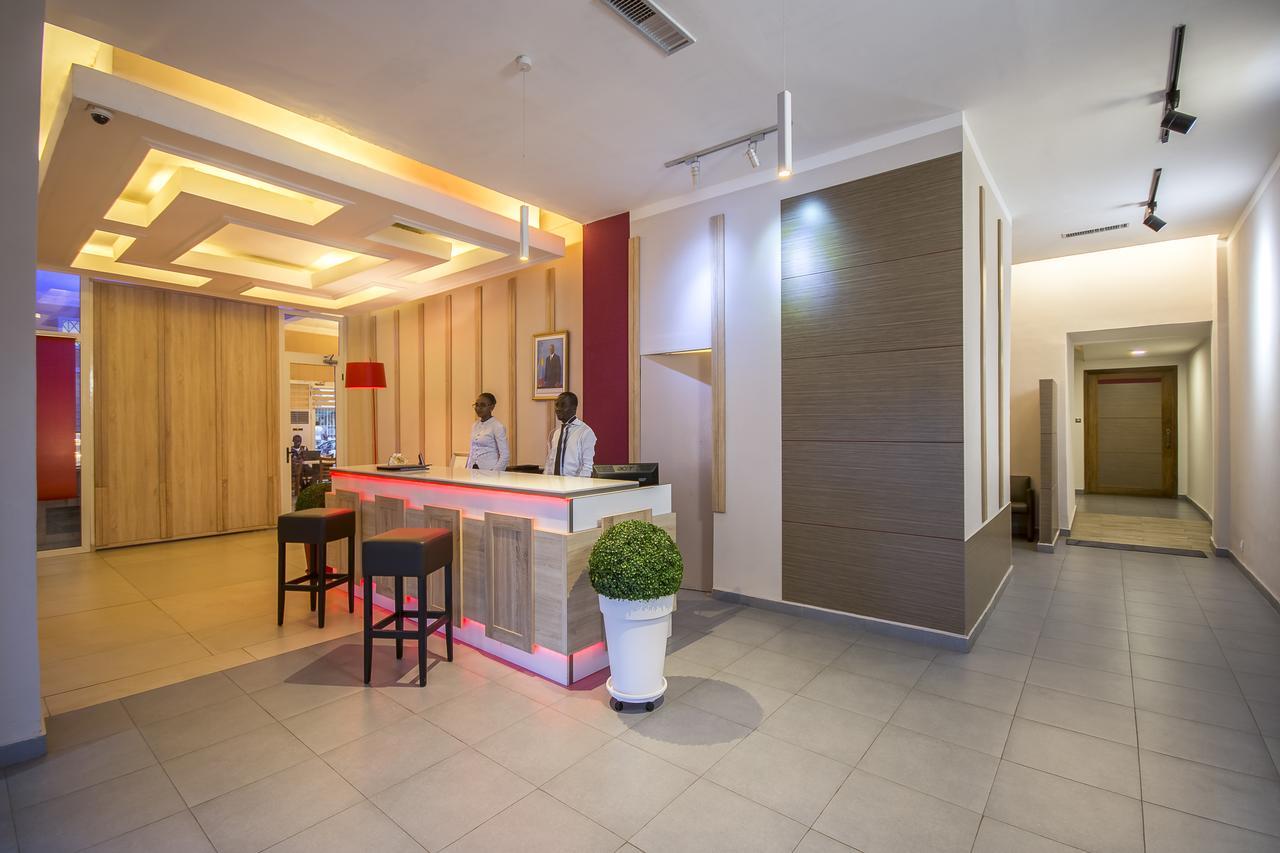 Leon Hotel Kinshasa Eksteriør billede